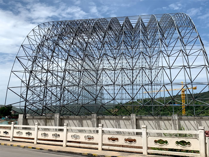 德宏山寨矿储煤棚网架